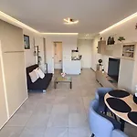 Sea Side Apartment Oostduinkerke